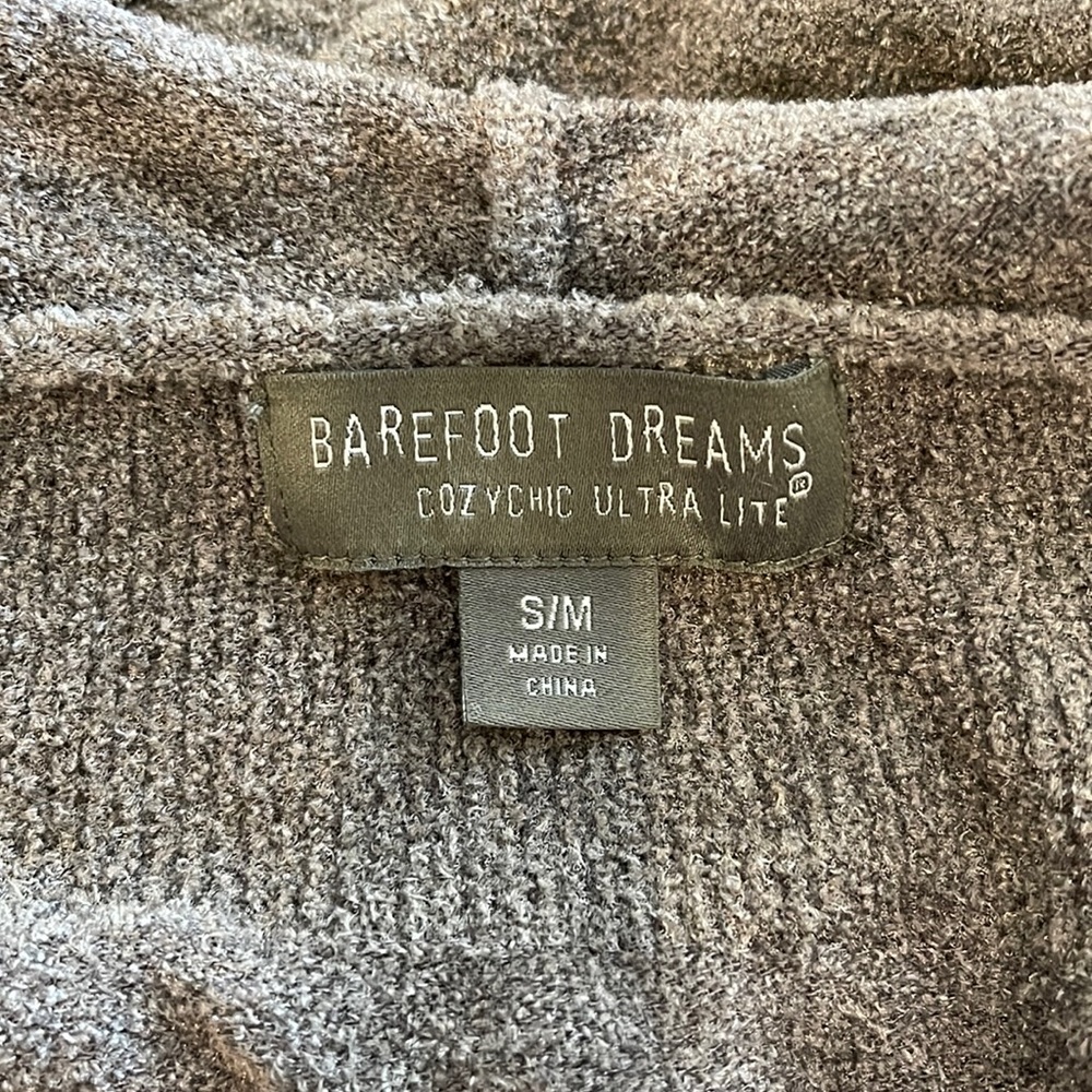 Barefoot Dreams CozyChic Ultra Lite Shawl Pointelle Cardi. Size small. - Picture 7 of 8